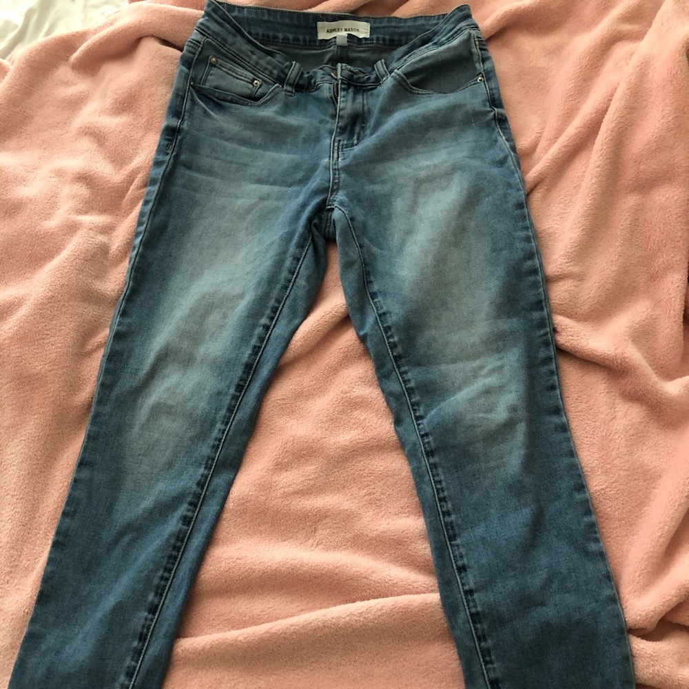 Ashley Mason Medium Washed Jeans